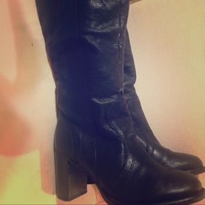 Kenneth colee reaction boots